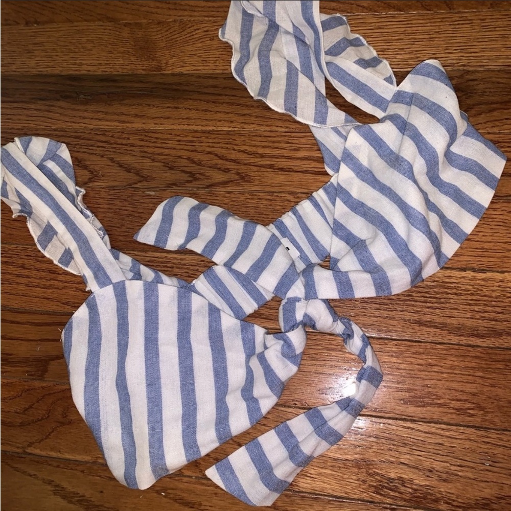 Superdown Maxine Ruffle Top - Picture 3 of 6